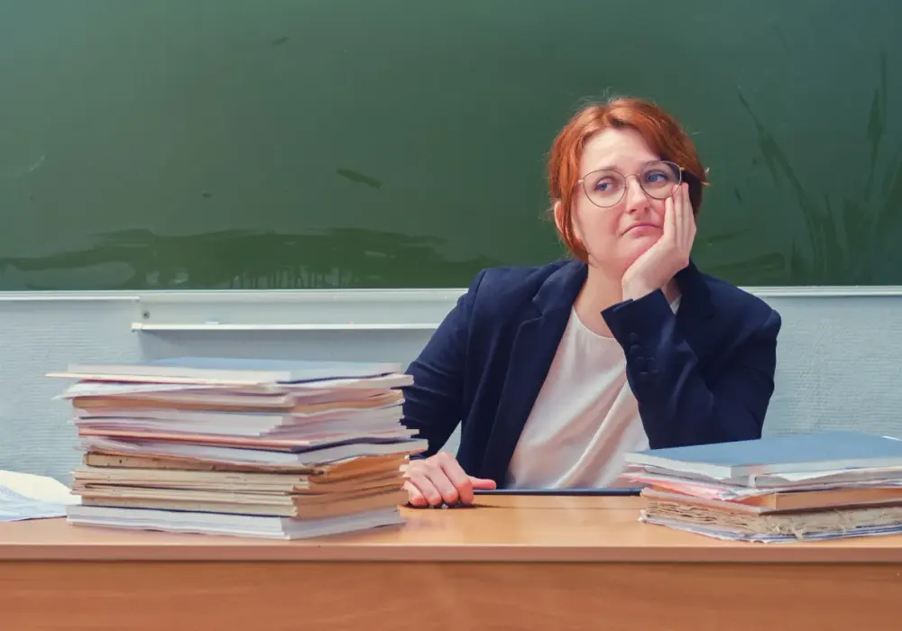 Zarobki nauczycieli 2026 - Jak realnie ocenić swoją pensję?