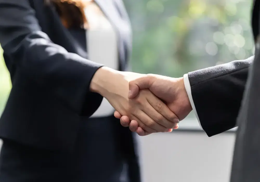 Jawność wynagrodzeń - Jak negocjować i czytać oferty pracy?