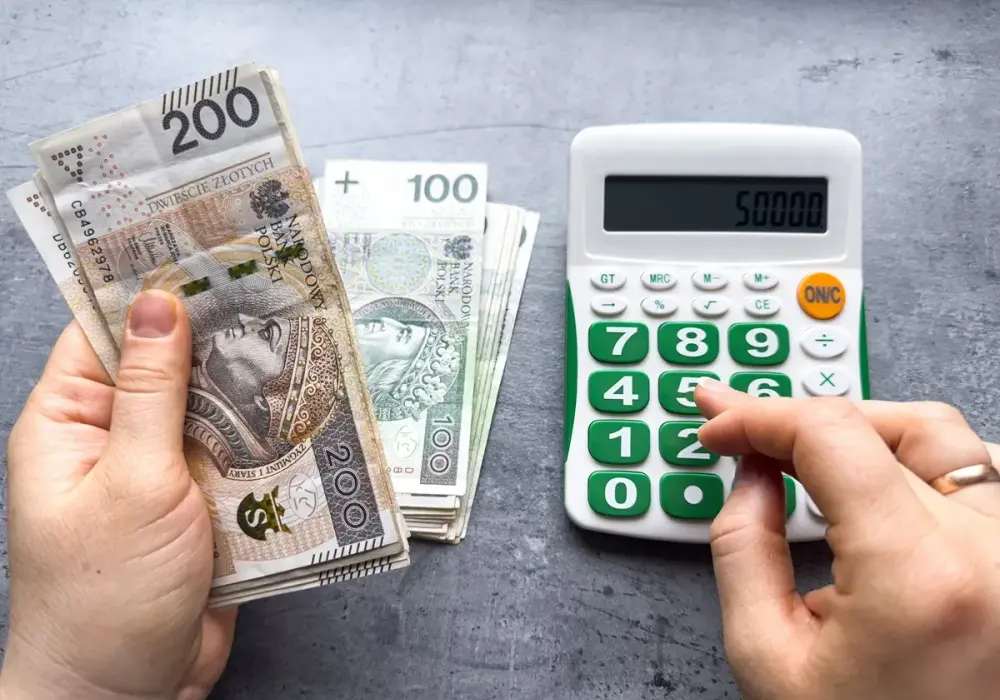 Płaca minimalna - 4806 zł brutto to nie wszystko! Sprawdź wypłatę