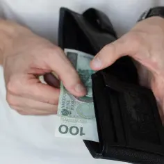 Ile można zarobić na zasiłku dla bezrobotnych? Sprawdź, ile dostaniesz