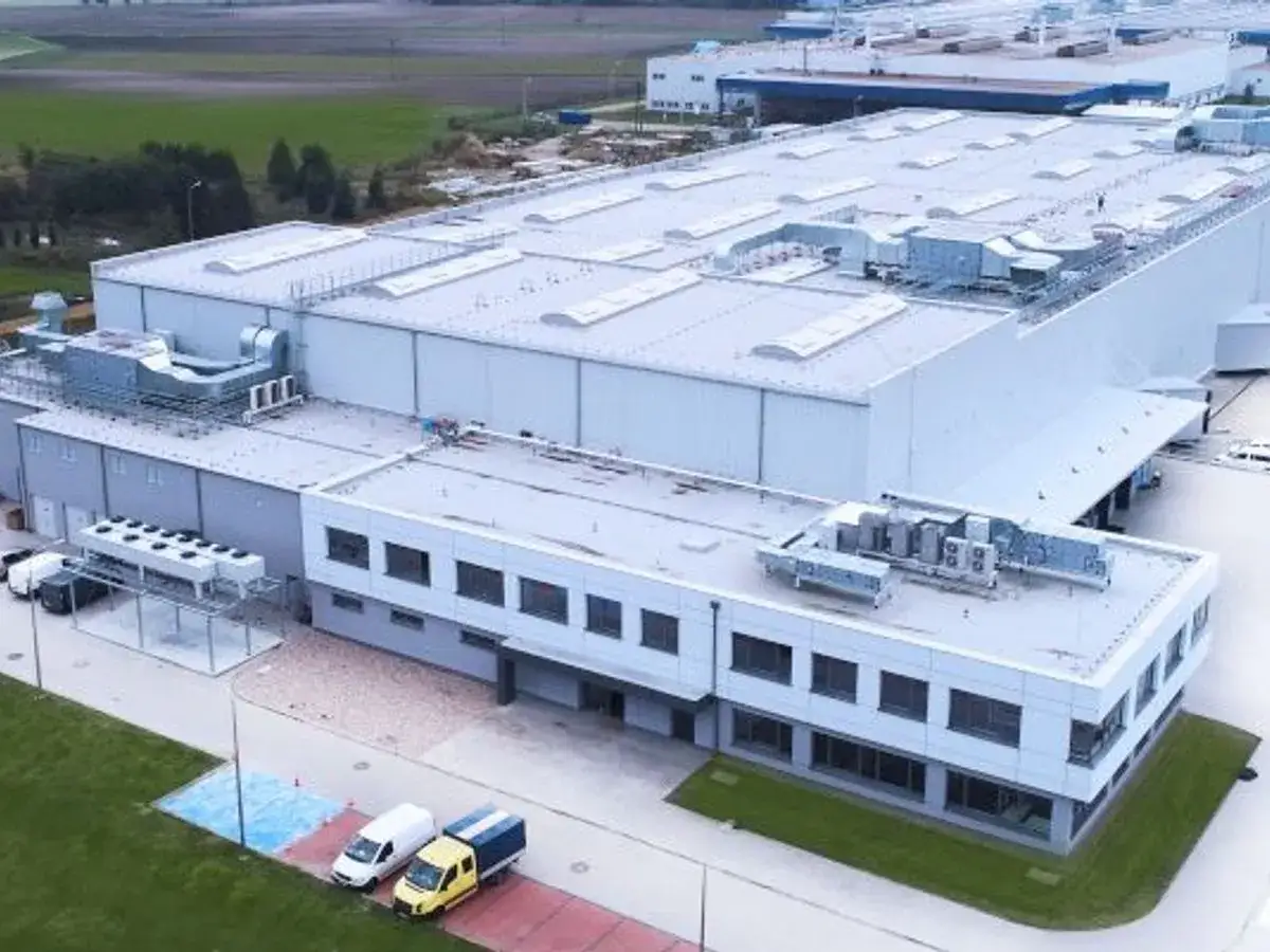 Zdjęcie MAHLE – co to za firma i jak wpływa na przemysł motoryzacyjny?