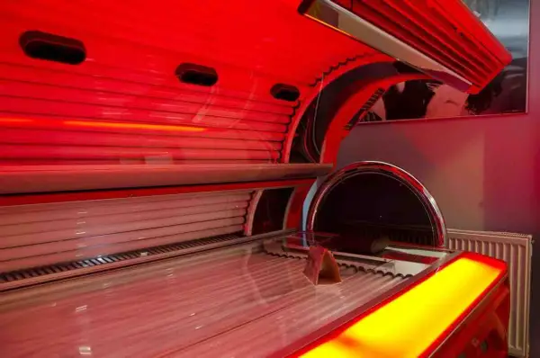 Ile można zarobić na solarium? Zaskakujące fakty o dochodach